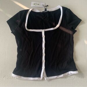 Dynamite -Black Ribbed Button-Down Crop Top (Jacquie)